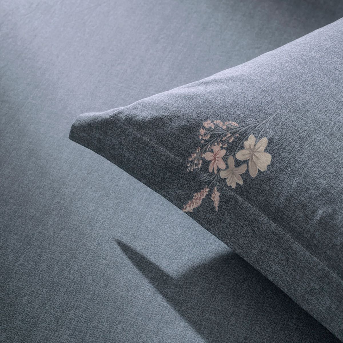 Helen 3-Piece Bed Sheet Set – 200 Thread Count – 100% Cotton