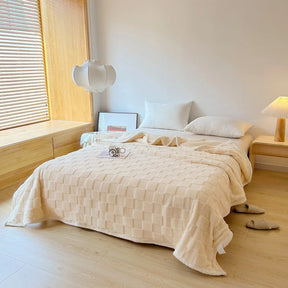 Warm Checkered Sherpa Throw Blanket