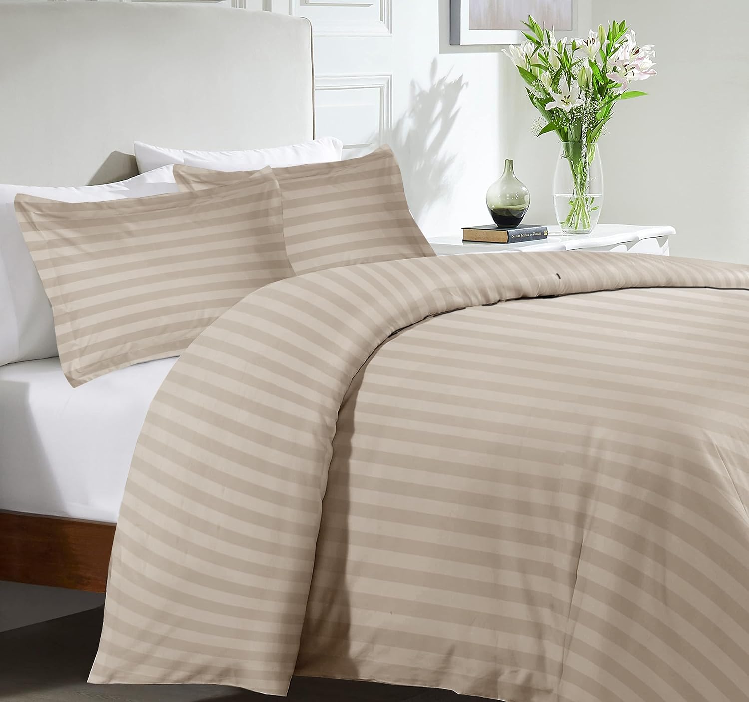 MOONLIGHT Double Duvet Set Reversible Stripes Satin Double Bedding Set with 2 Pillowcases Soft Hypoallergenic Duvet Cover