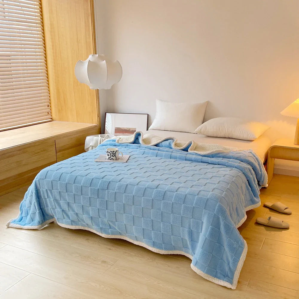 Warm Checkered Sherpa Throw Blanket