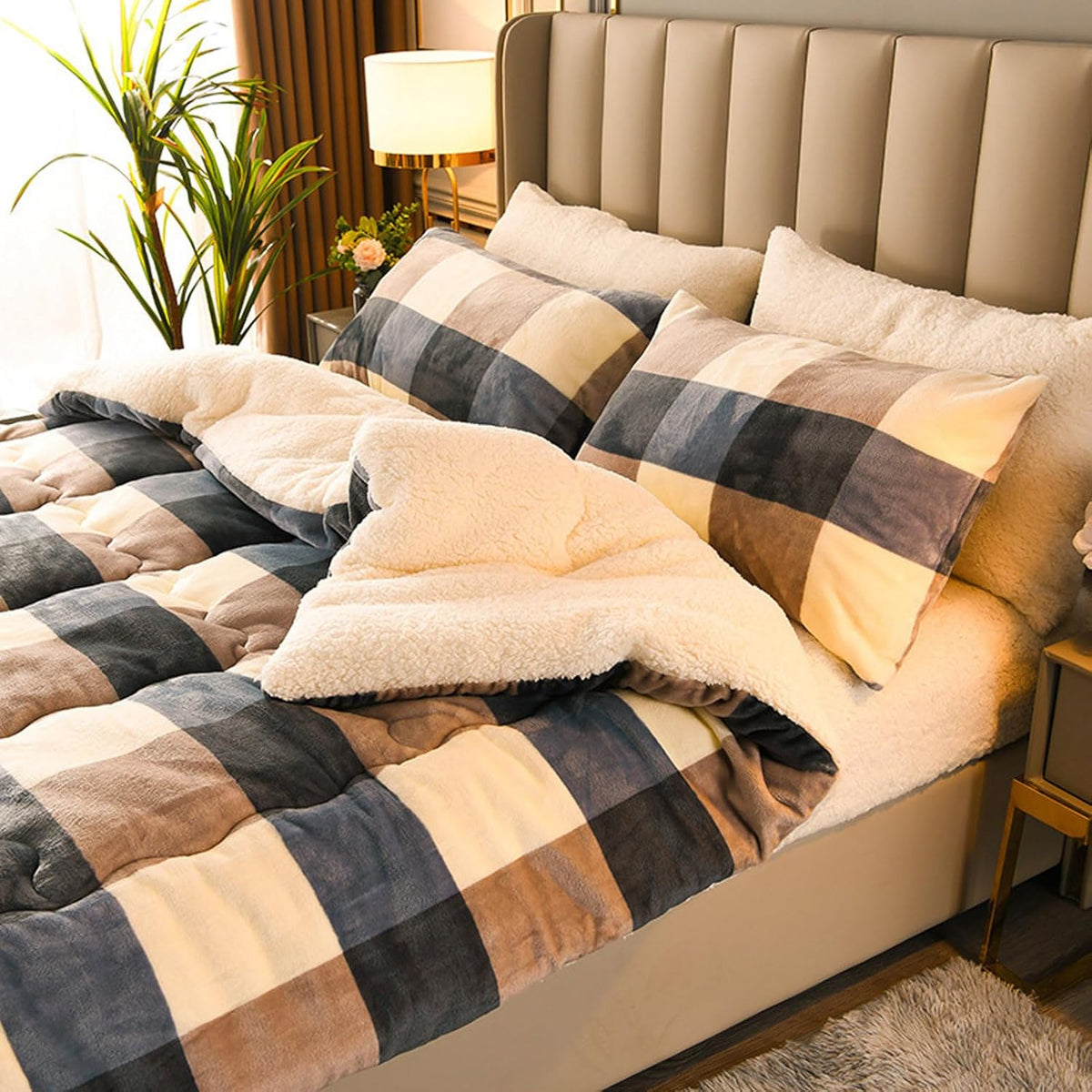 Fluffy Sherpa Blanket with Quilt Core