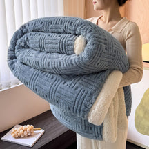 Double Layer Jacquard Warm Blanket